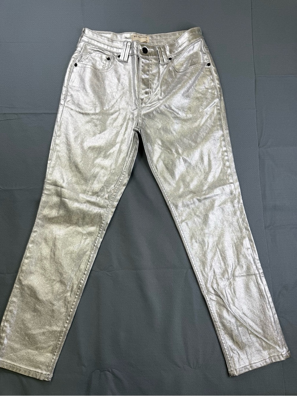 Free People We The Free Metallic Silver Jeans Size 31 High Rise Straight Leg